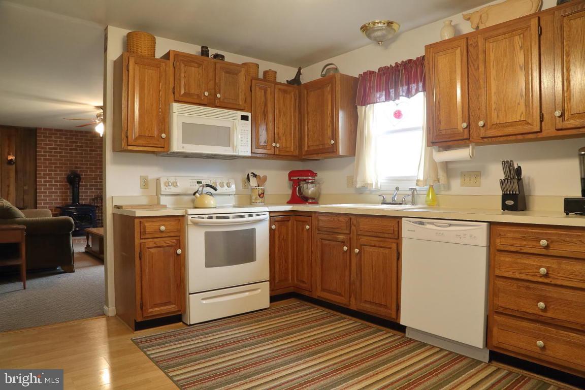 1741 Conard Road Lancaster, PA 17602 - Photo 8 of 23 Gallery Image 8