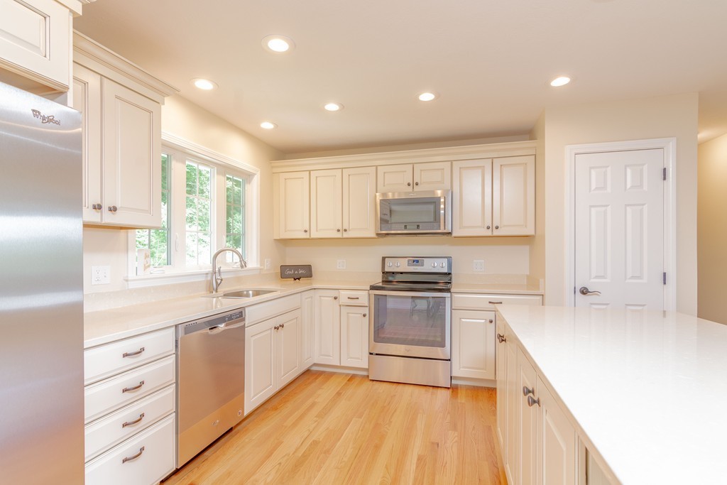 34 Mountain Road Hatfield, MA 01066 - Photo 13 of 28 Gallery Image 13