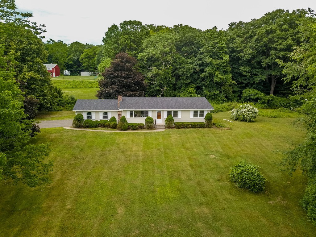 34 Mountain Road Hatfield, MA 01066 - Photo 2 of 28 Gallery Image 2