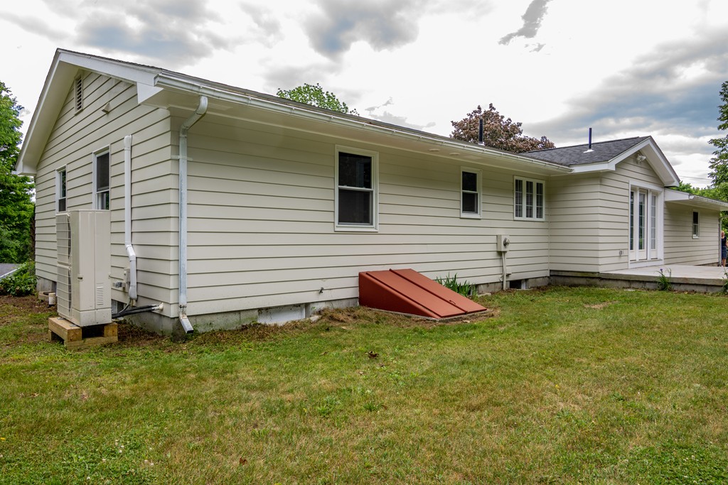 34 Mountain Road Hatfield, MA 01066 - Photo 25 of 28 Gallery Image 25