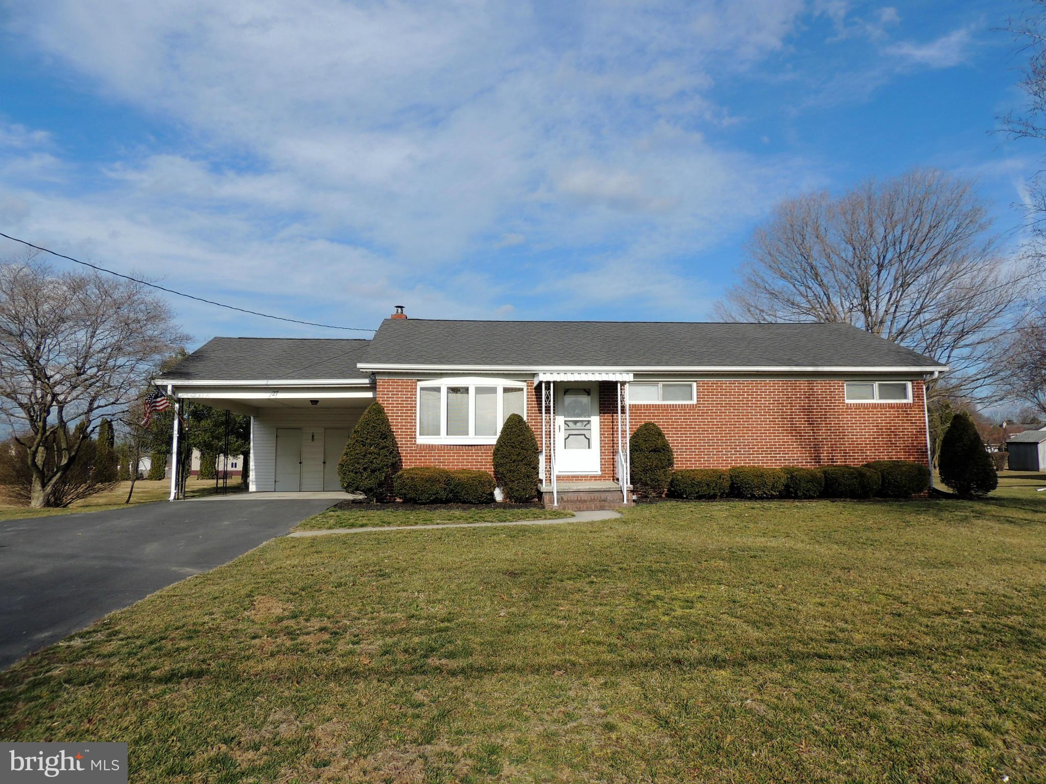 27 Middle Spring Road Shippensburg, PA 17257 - Photo 1 of 19 Exterior (Front)