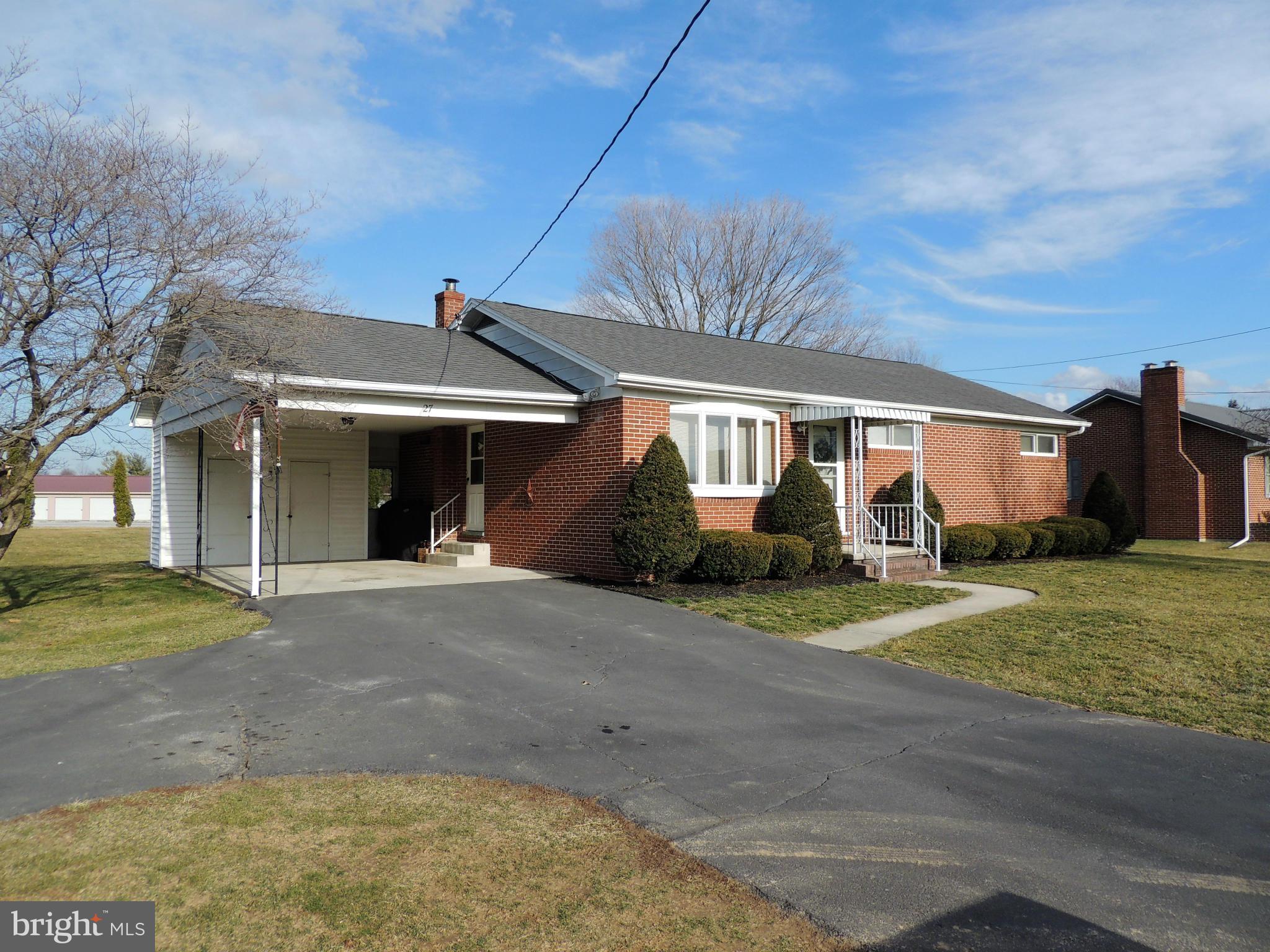 27 Middle Spring Road Shippensburg, PA 17257 - Photo 2 of 19 Exterior (Front)