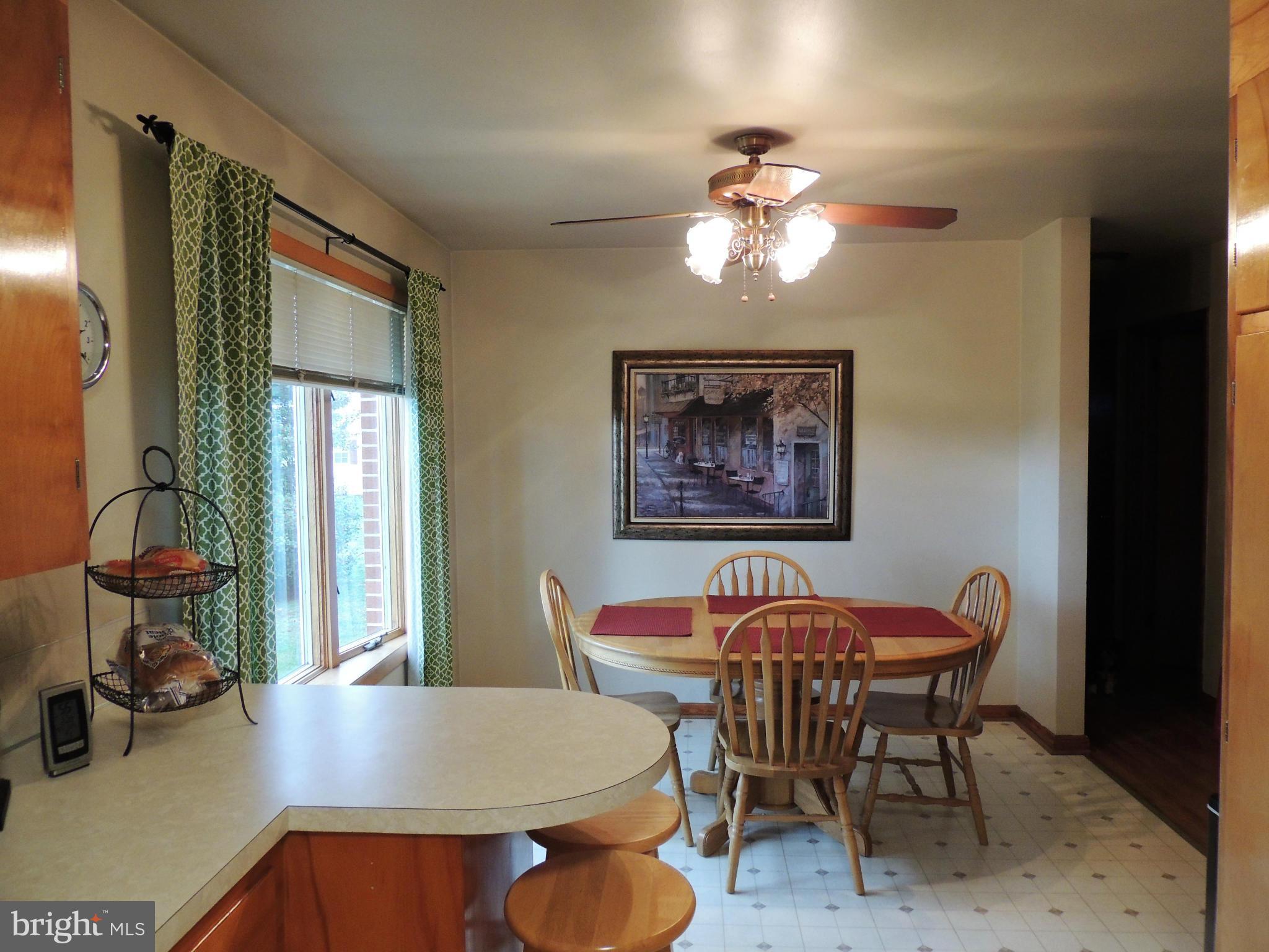 27 Middle Spring Road Shippensburg, PA 17257 - Photo 10 of 19 Kitchen