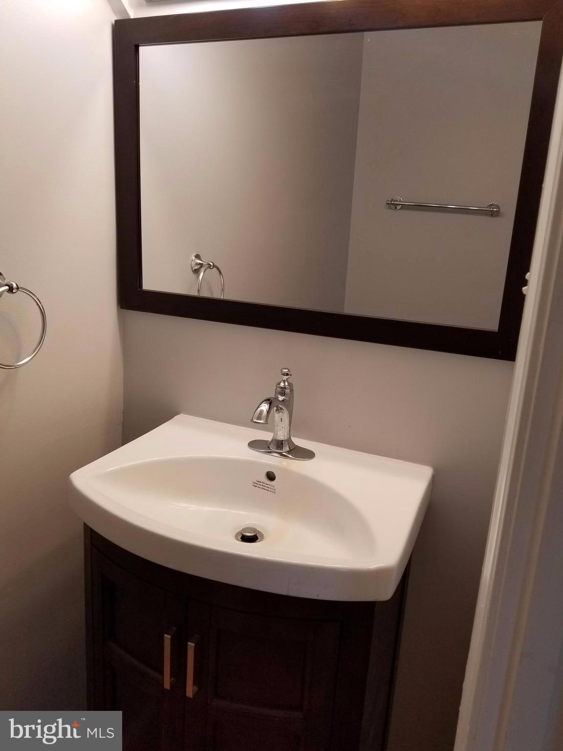 7310 Rokeby Drive Manassas, VA 20109 - Photo 7 of 29 Bath