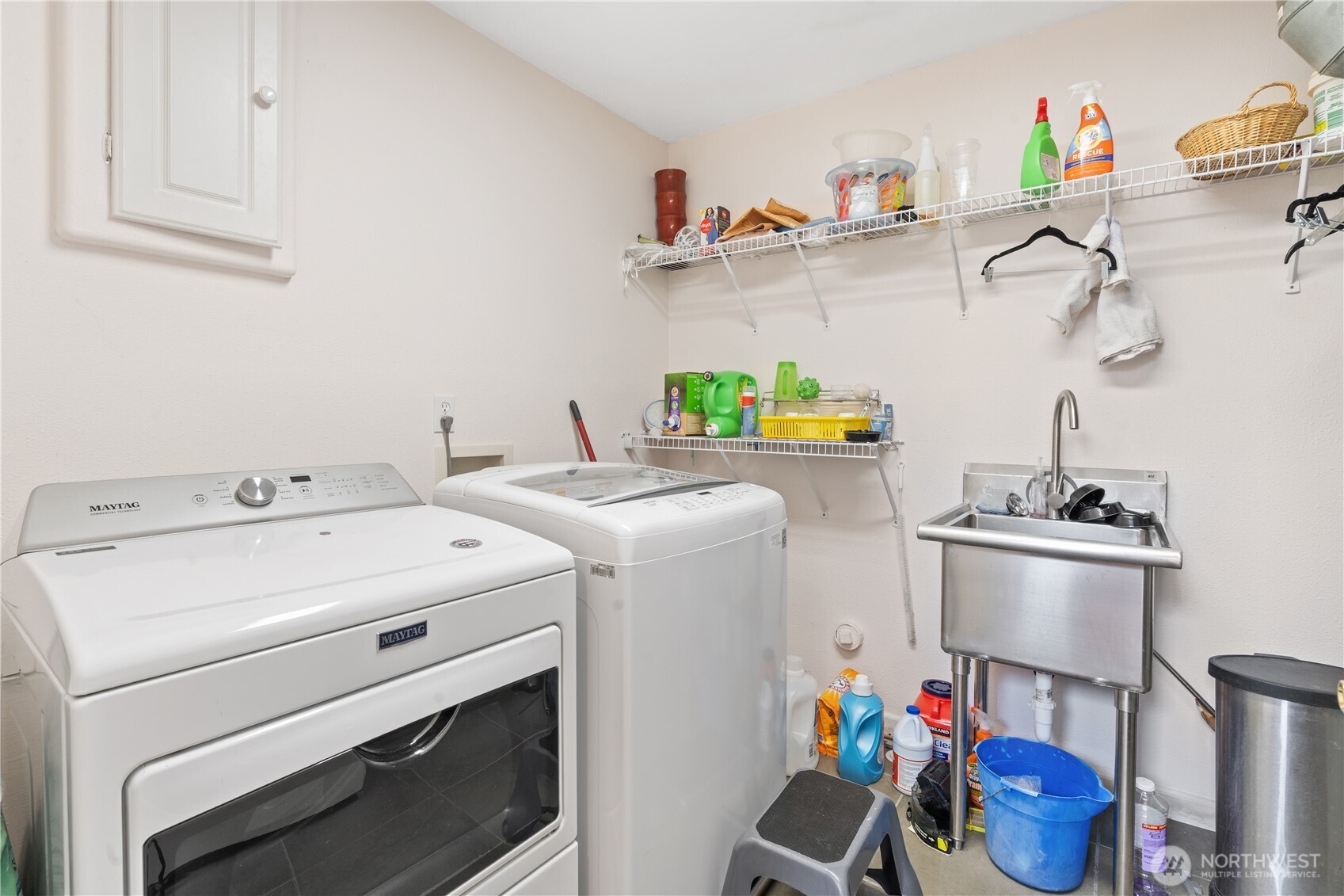 9844 Arrowsmith Avenue South Seattle, WA 98118 - Photo 19 of 38