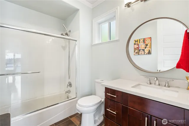 $1,339,995 | 9844 Arrowsmith Avenue South, Seattle, WA 98118