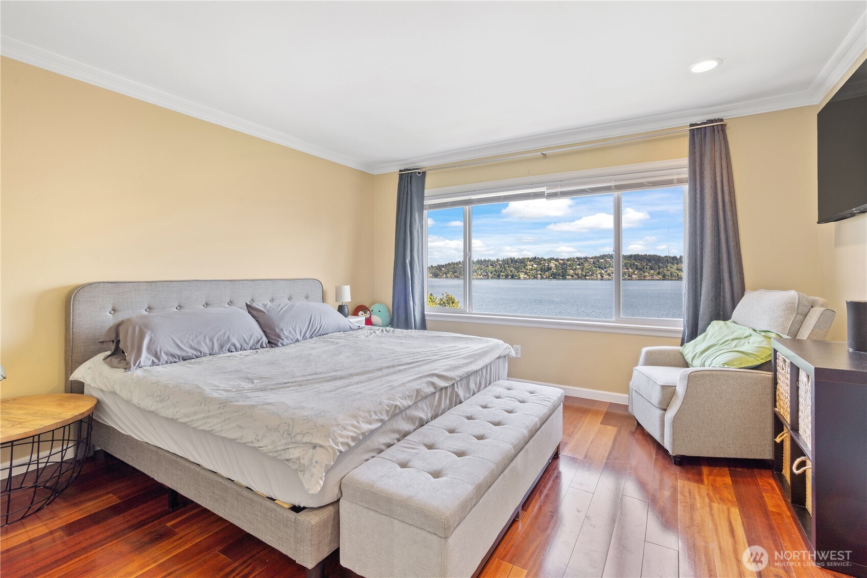 9844 Arrowsmith Avenue South Seattle, WA 98118 - Photo 33 of 38