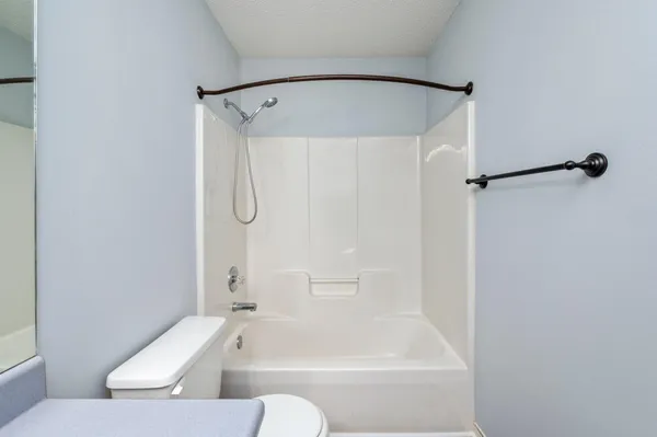 $1,950 | 121 Nicole Lane, Crestview, FL 32539