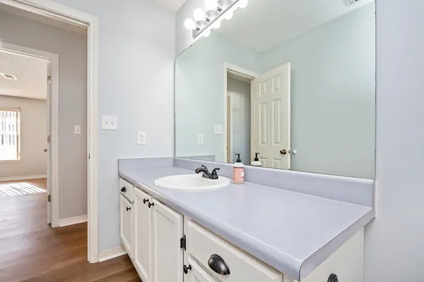 $1,950 | 121 Nicole Lane, Crestview, FL 32539