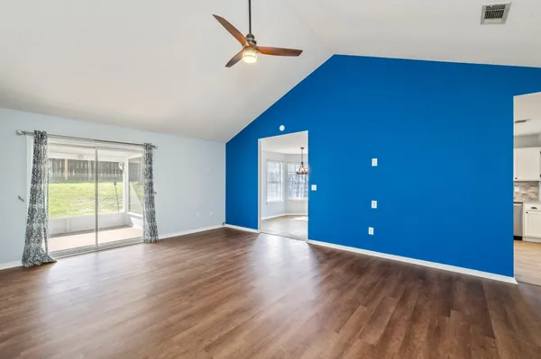 $1,950 | 121 Nicole Lane, Crestview, FL 32539