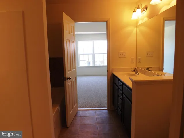 $1,850 | 60 Chennault Trail, Falling Waters, WV 25419