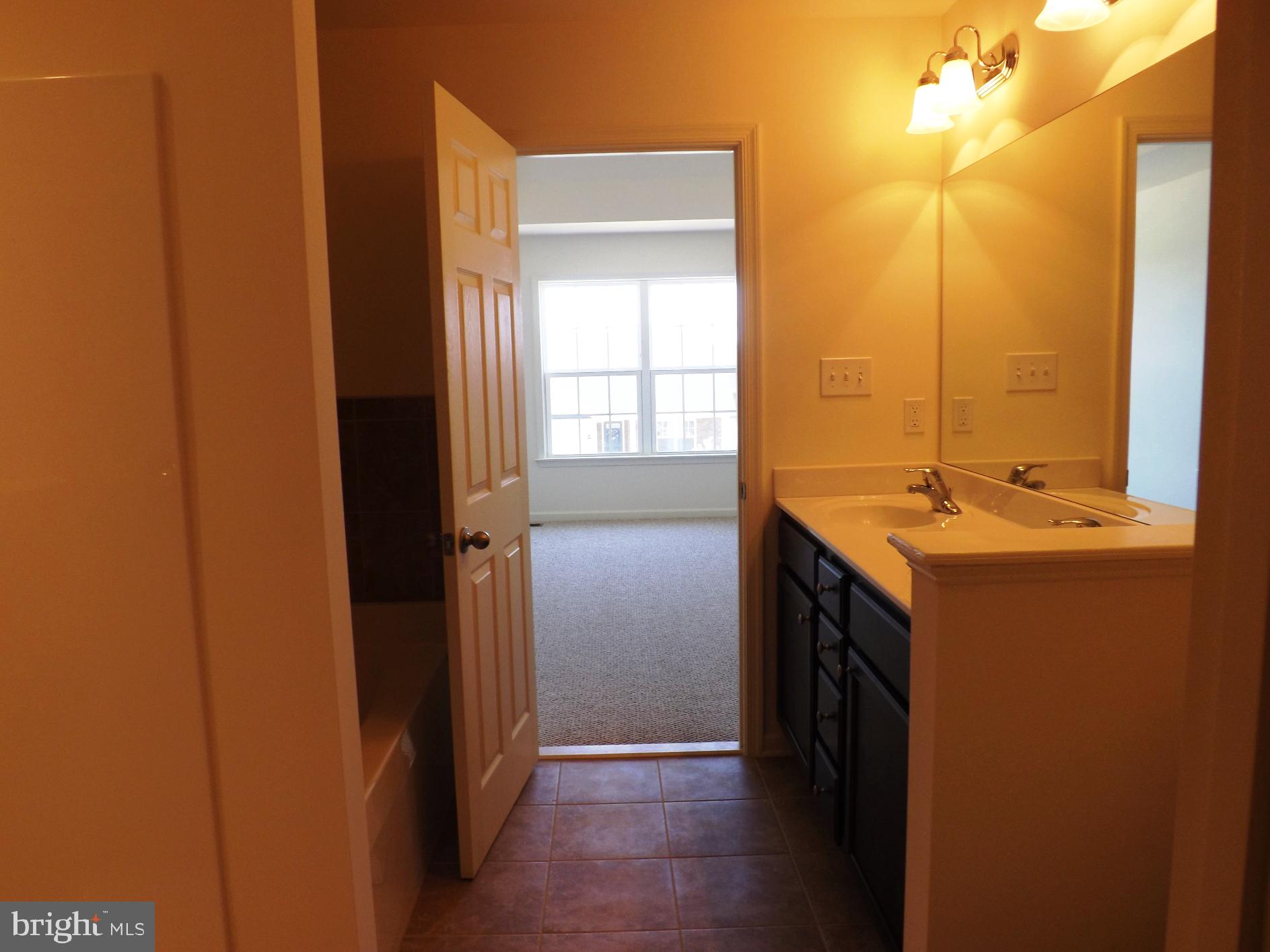 60 Chennault Trail Falling Waters, WV 25419 - Photo 9 of 17