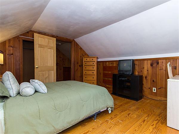 15 Charme Road Billerica, MA 01821 - Photo 11 of 16