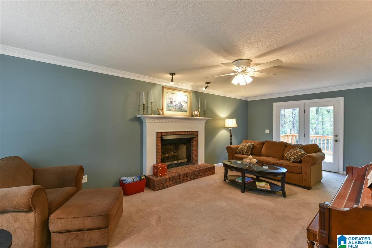 923 Falling Star Lane Alabaster, AL 35007 - Photo 2 of 39