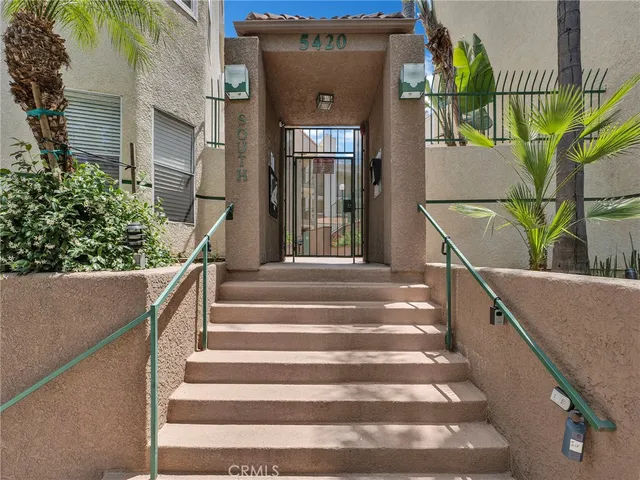 $650,000 | 5420 Sylmar Avenue, Unit 113, Sherman Oaks, CA 91401