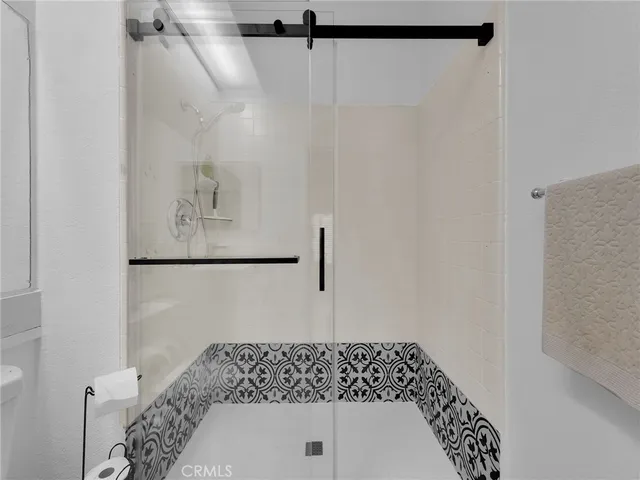 $650,000 | 5420 Sylmar Avenue, Unit 113, Sherman Oaks, CA 91401