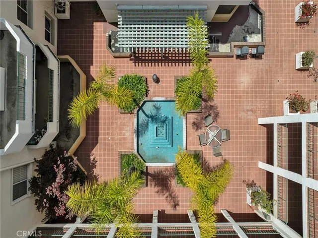 $650,000 | 5420 Sylmar Avenue, Unit 113, Sherman Oaks, CA 91401