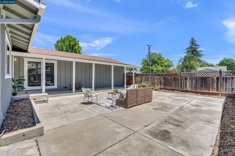 $770,000 | 3573 Falcon Drive, Concord, CA 94520