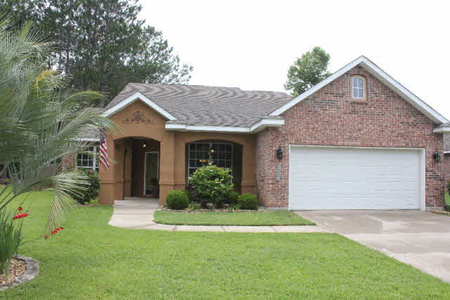1239 Pembroke Way Foley, AL 36535 - Photo 2 of 12