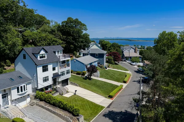 $1,650,000 | 30 Bay Street, Highlands, NJ 07732