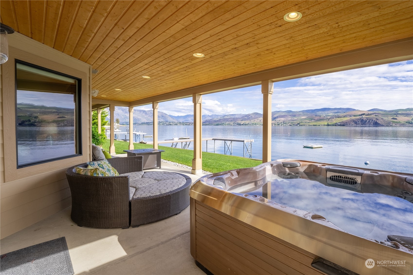 1300 South Lakeshore Road Chelan, WA 98816 - Photo 32 of 40 Gallery Image 32