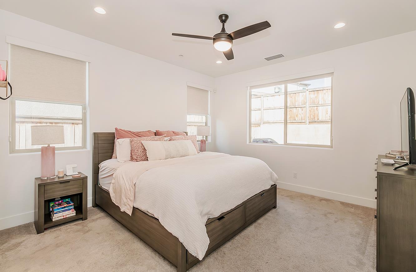 4593 Orchard Hills Road Madera, CA 93636 - Photo 8 of 21 Isolated Primary Bedroom