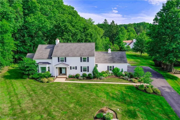$725,000 | 35845 Jackson Road, Moreland Hills, OH 44022