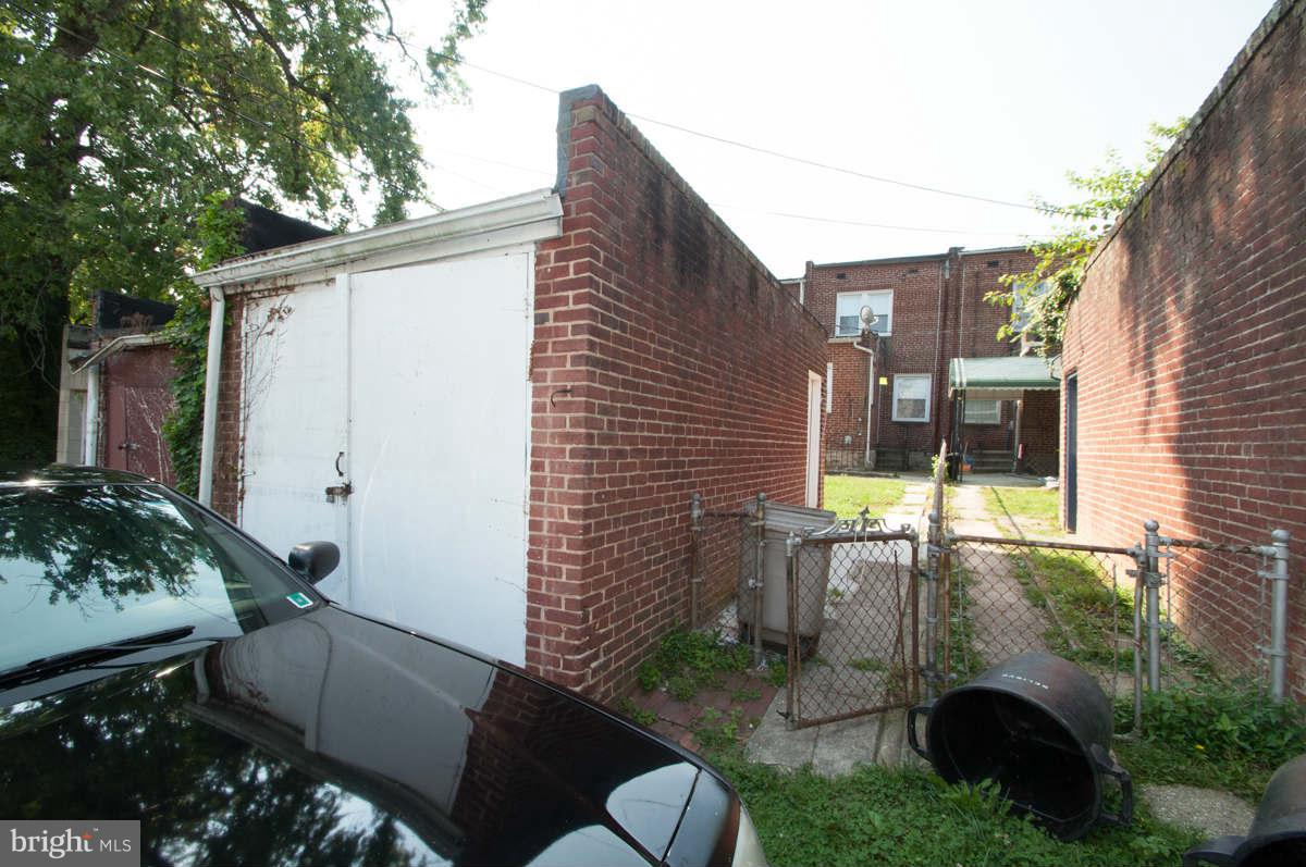 512 East Cold Spring Lane Baltimore, MD 21212 - Photo 13 of 14 Detached Garage