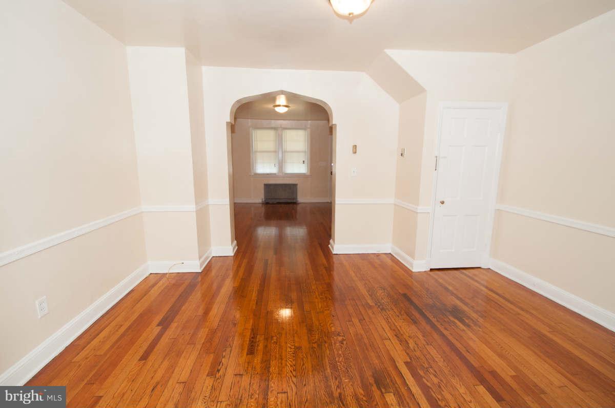 512 East Cold Spring Lane Baltimore, MD 21212 - Photo 5 of 14 Dining Room