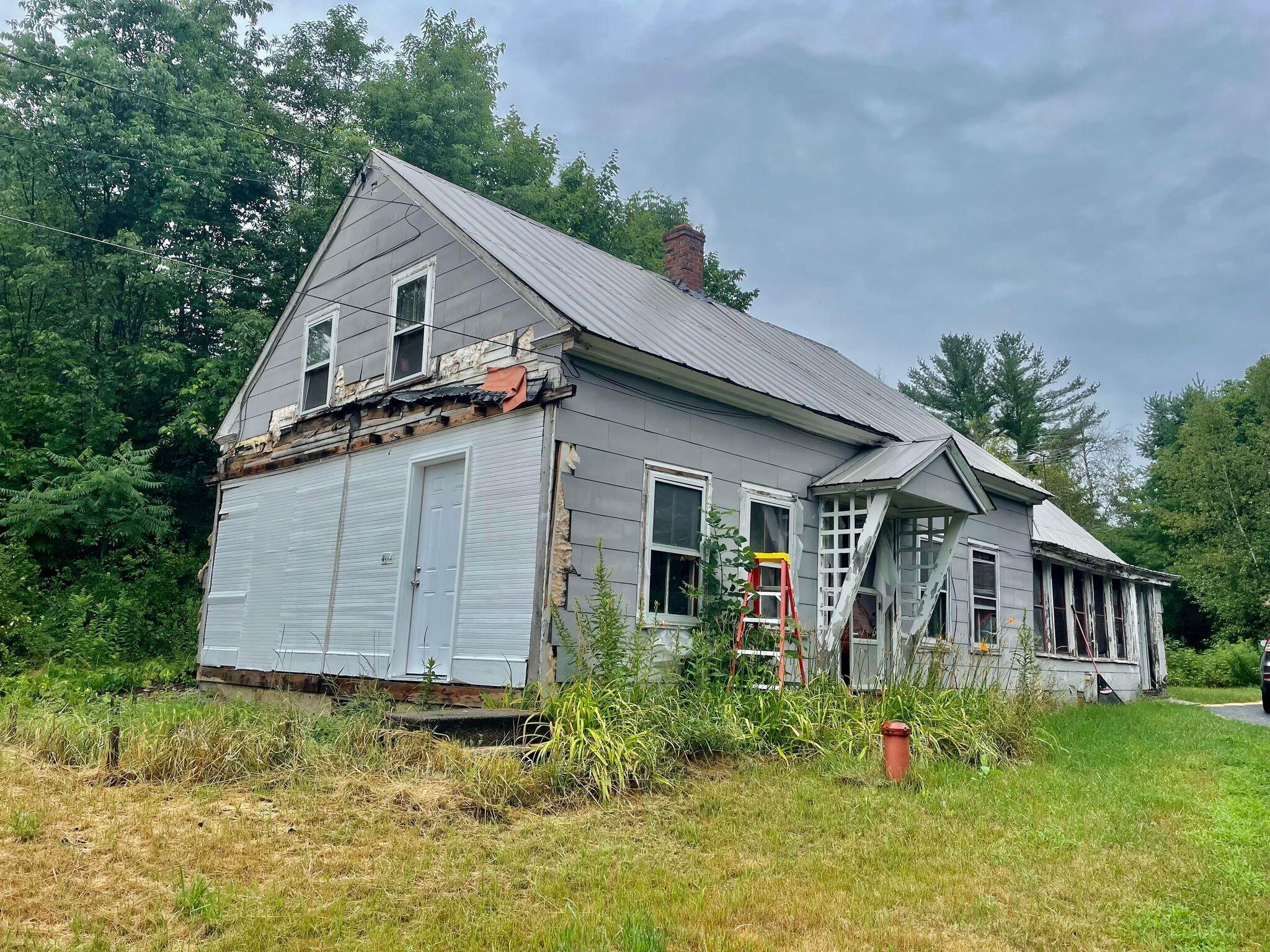 29 Main Street Wayne, ME 04284 - Photo 1 of 14 295834290