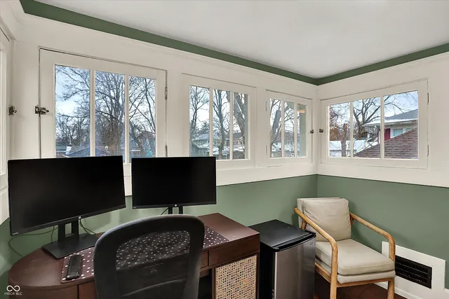 $309,900 | 4330 Carrollton Avenue, Indianapolis, IN 46205