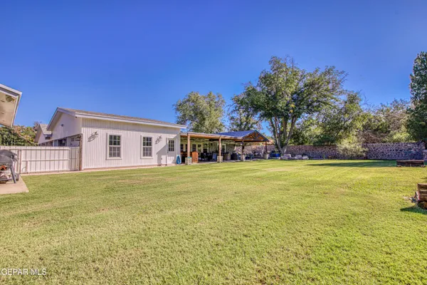 $1,167,000 | 716 Meadowlark Drive, El Paso, TX 79922