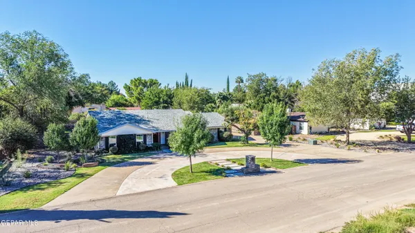 $1,167,000 | 716 Meadowlark Drive, El Paso, TX 79922