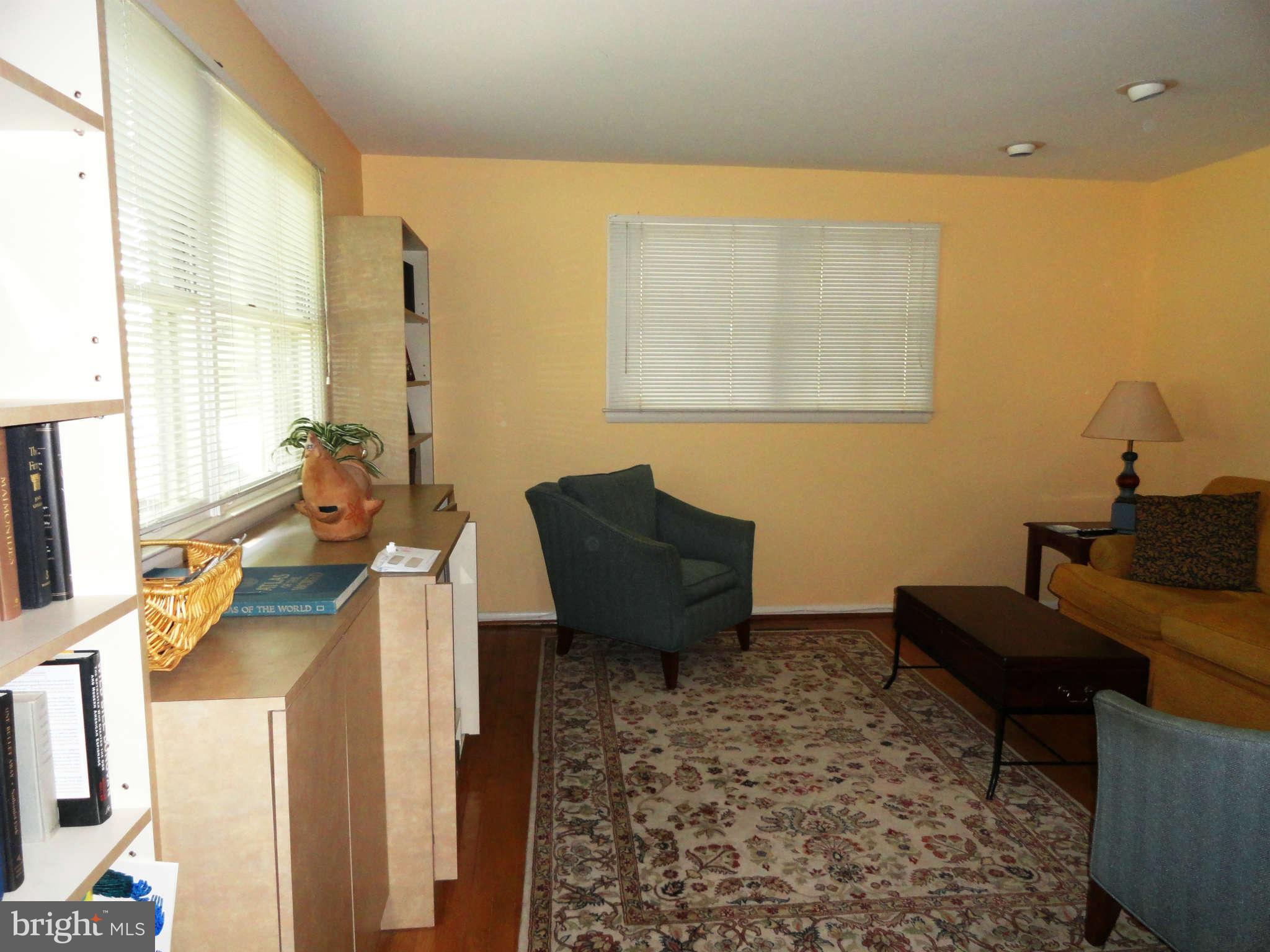 3414 Birch Hollow Road Baltimore, MD 21208 - Photo 13 of 30 Family Room 2
