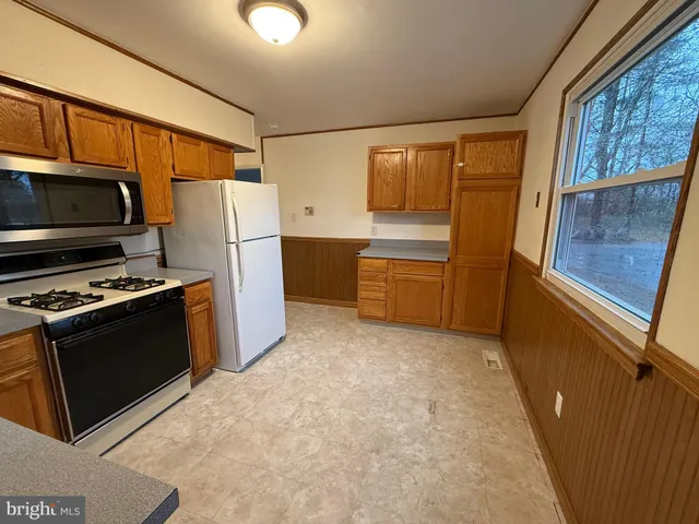 $1,600 | 28 A Berkshire Street, Browns Mills, NJ 08015