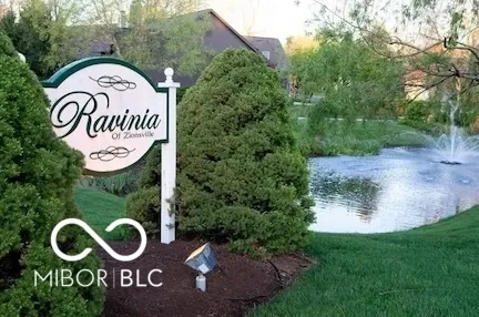 $825,000 | 4651 Winterstill, Zionsville, IN 46077