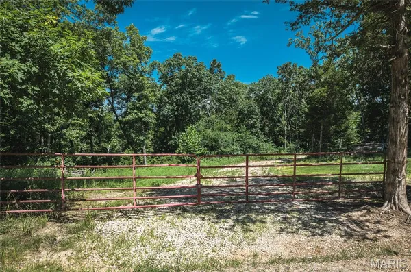 $250,000 | 2654 Stronghoener Road, Owensville, MO 65066