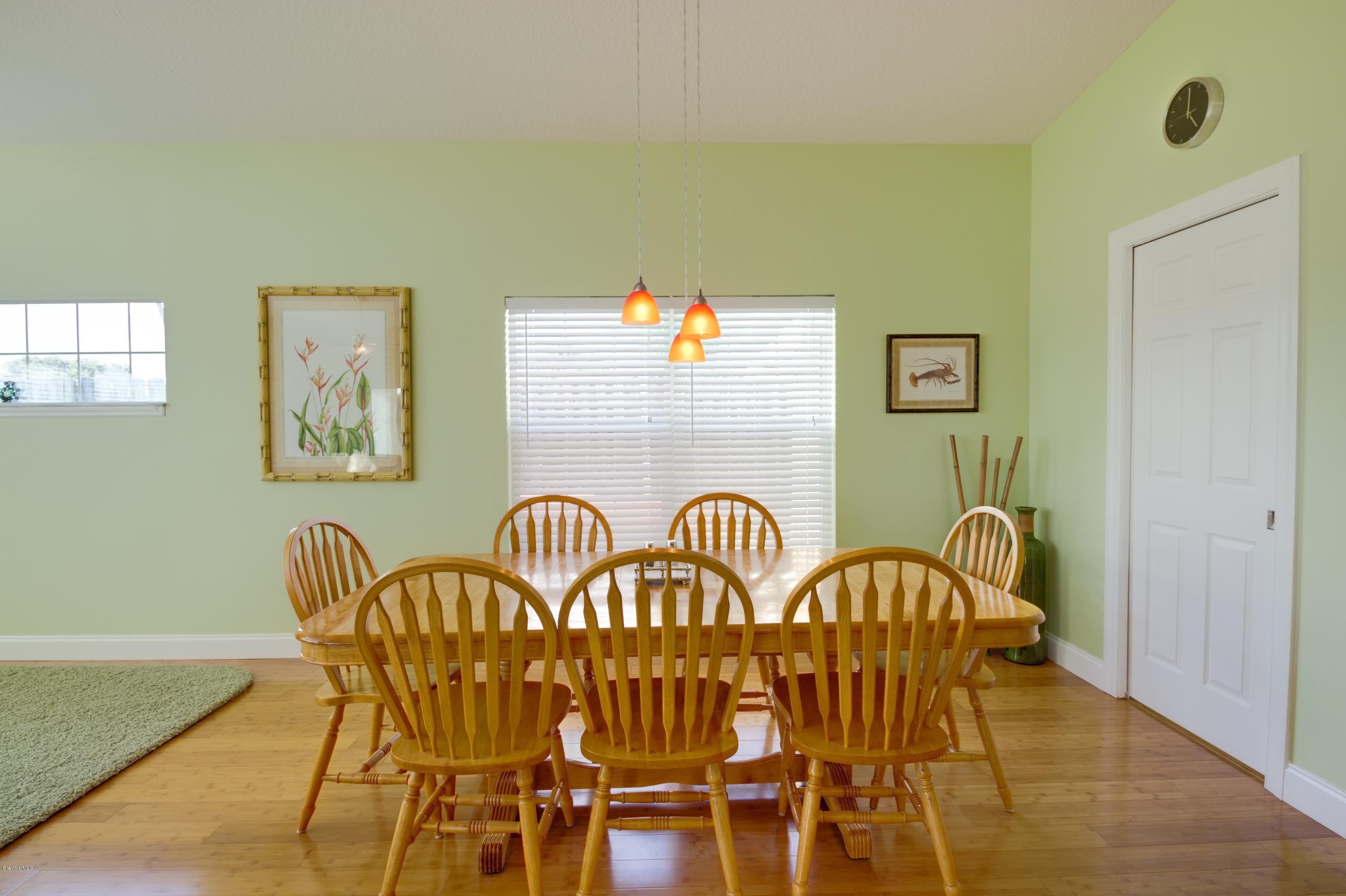 114 Aucila Road Cocoa Beach, FL 32931 - Photo 9 of 34 Dining Room