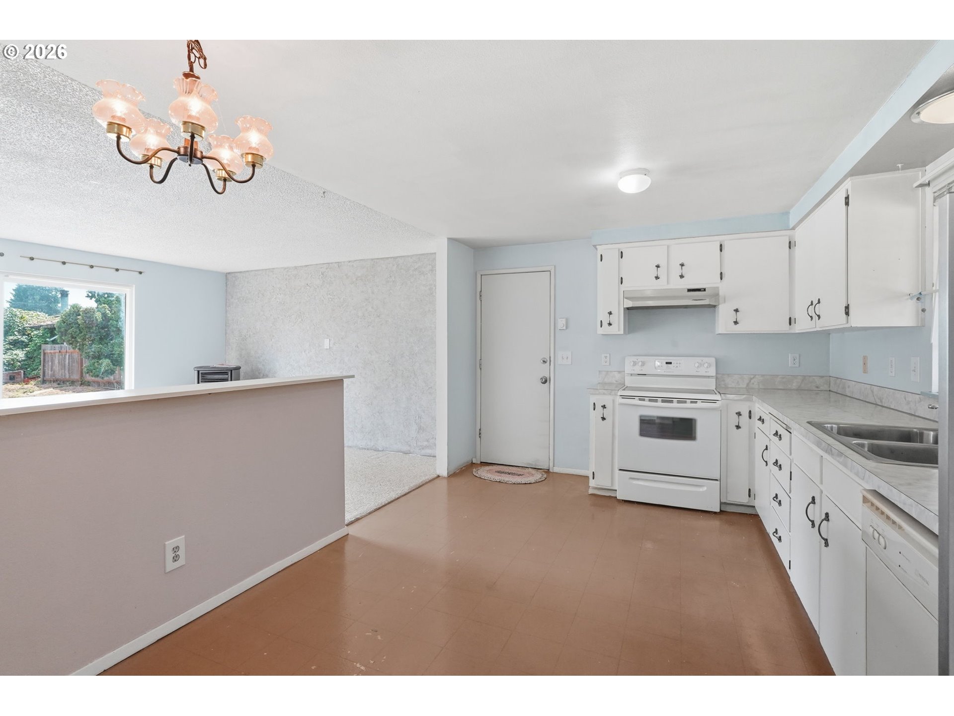 5229 F Street Springfield, OR 97478 - Photo 3 of 20 Gallery Image 3
