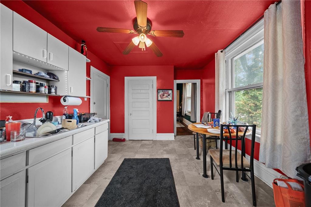 42 Baldwick Road Pittsburgh, PA 15205 - Photo 17 of 50