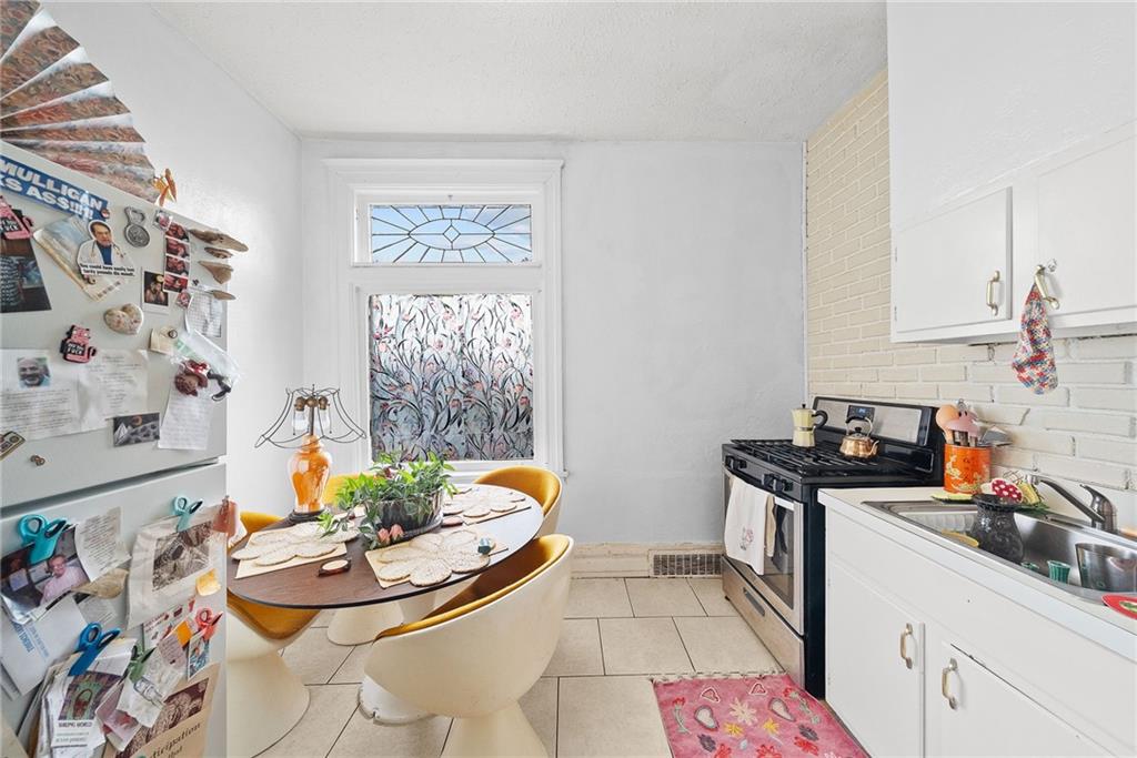 42 Baldwick Road Pittsburgh, PA 15205 - Photo 7 of 50