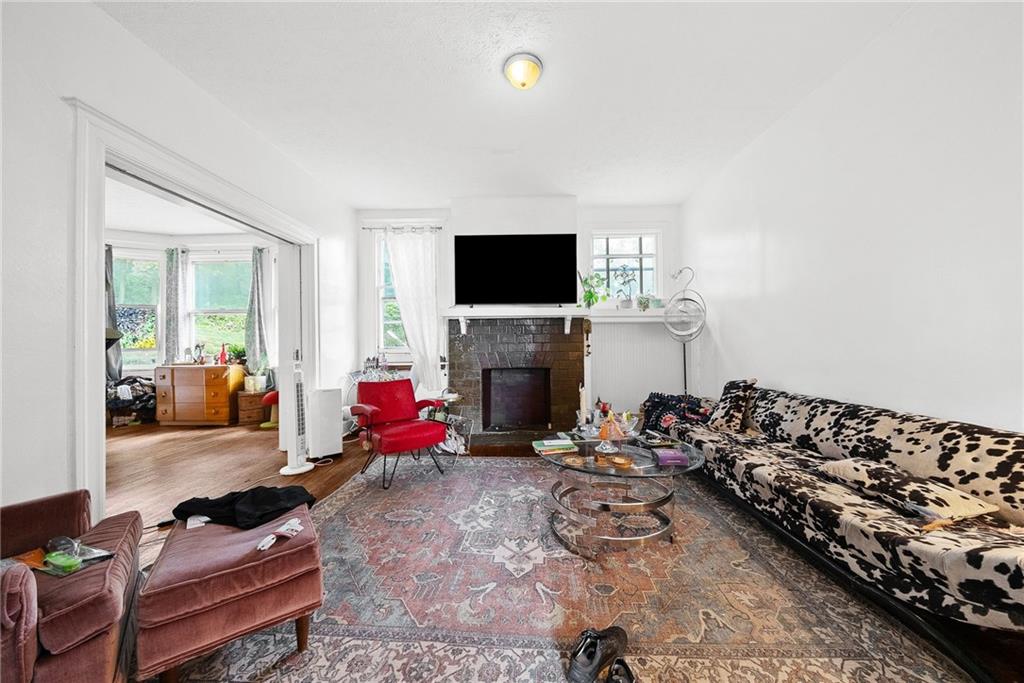 42 Baldwick Road Pittsburgh, PA 15205 - Photo 8 of 50