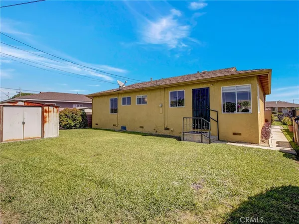 $649,999 | 407 South Keene Avenue, Compton, CA 90220