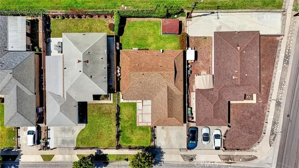 $649,999 | 407 South Keene Avenue, Compton, CA 90220