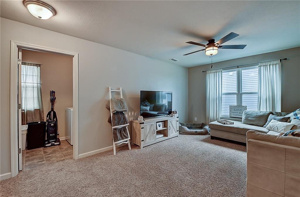 14343 Glapthorn Road Fishers, IN 46037 - Photo 17 of 36 Gallery Image 17