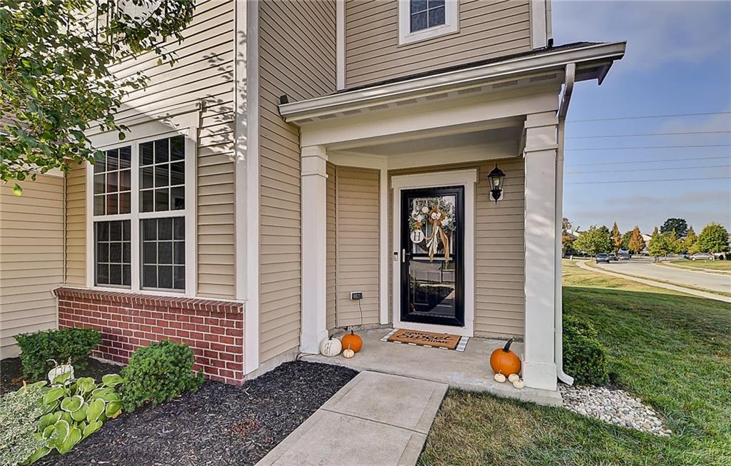 14343 Glapthorn Road Fishers, IN 46037 - Photo 3 of 36 Gallery Image 3