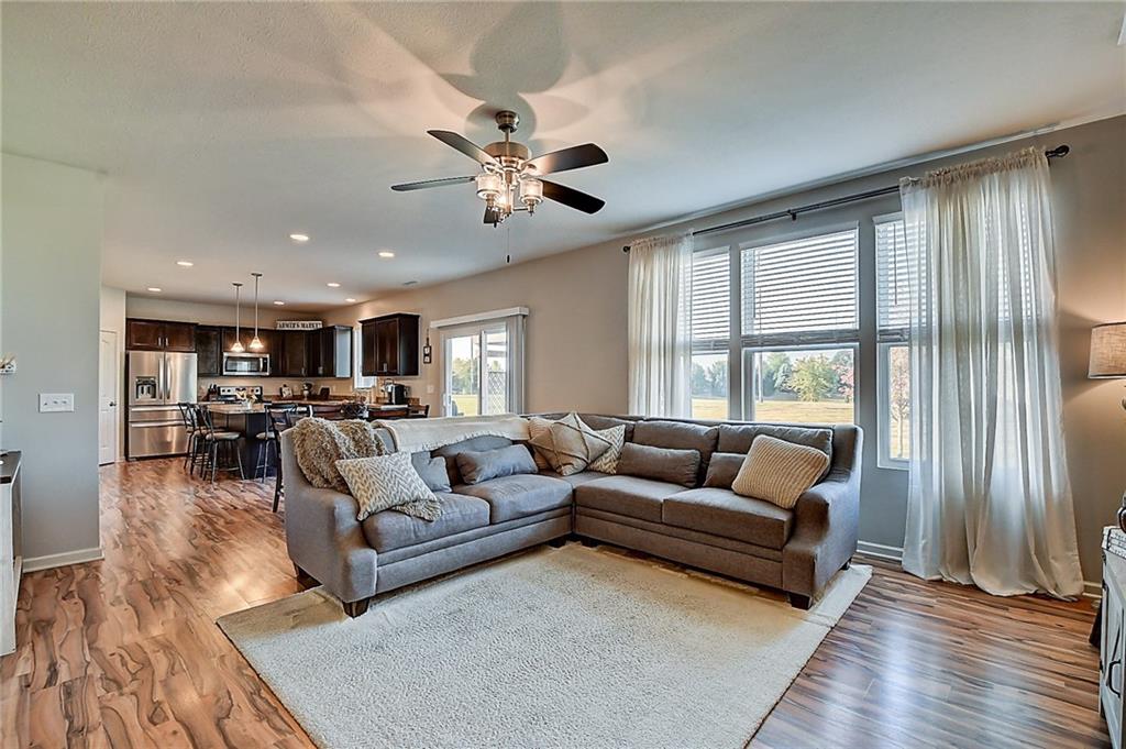 14343 Glapthorn Road Fishers, IN 46037 - Photo 5 of 36 Gallery Image 5