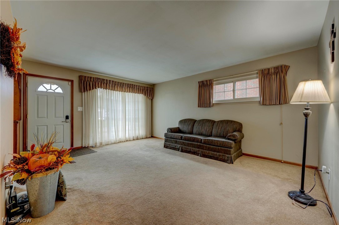 6007 Ridgewood Avenue Parma, OH 44129 - Photo 22 of 35 Gallery Image 22
