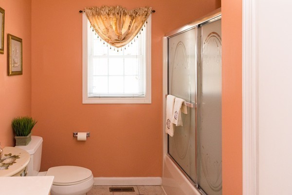 12 Jimmy Court Springfield, MA 01104 - Photo 15 of 18 Gallery Image 15