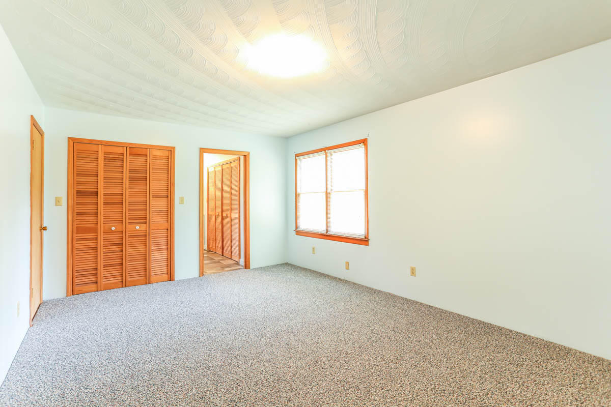 2910 Scott Road Hiwassee, VA 24347 - Photo 4 of 48 DGA_8493